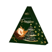 Vobro Chocolate Pralines Hazelnut Passion 126g / Christmas Tree Gift Box