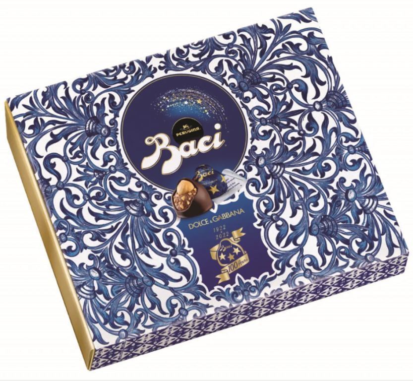 Perugina Baci Chocolates Original Box 250g / Dolce & Gabbana Maiolica Perugina, Italy